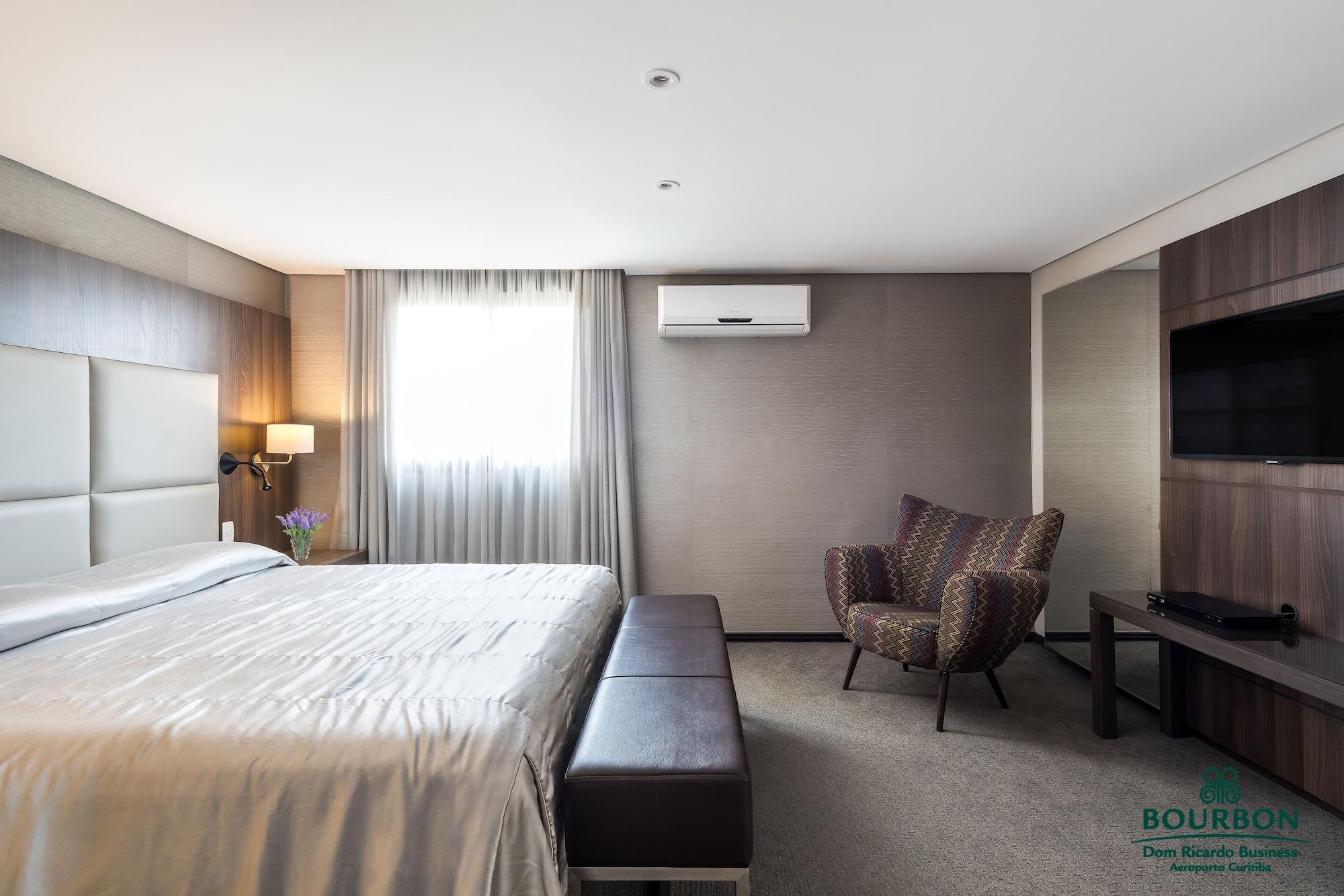 Bourbon Dom Ricardo Aeroporto Curitiba Business Hotel São José dos Pinhais Eksteriør bilde